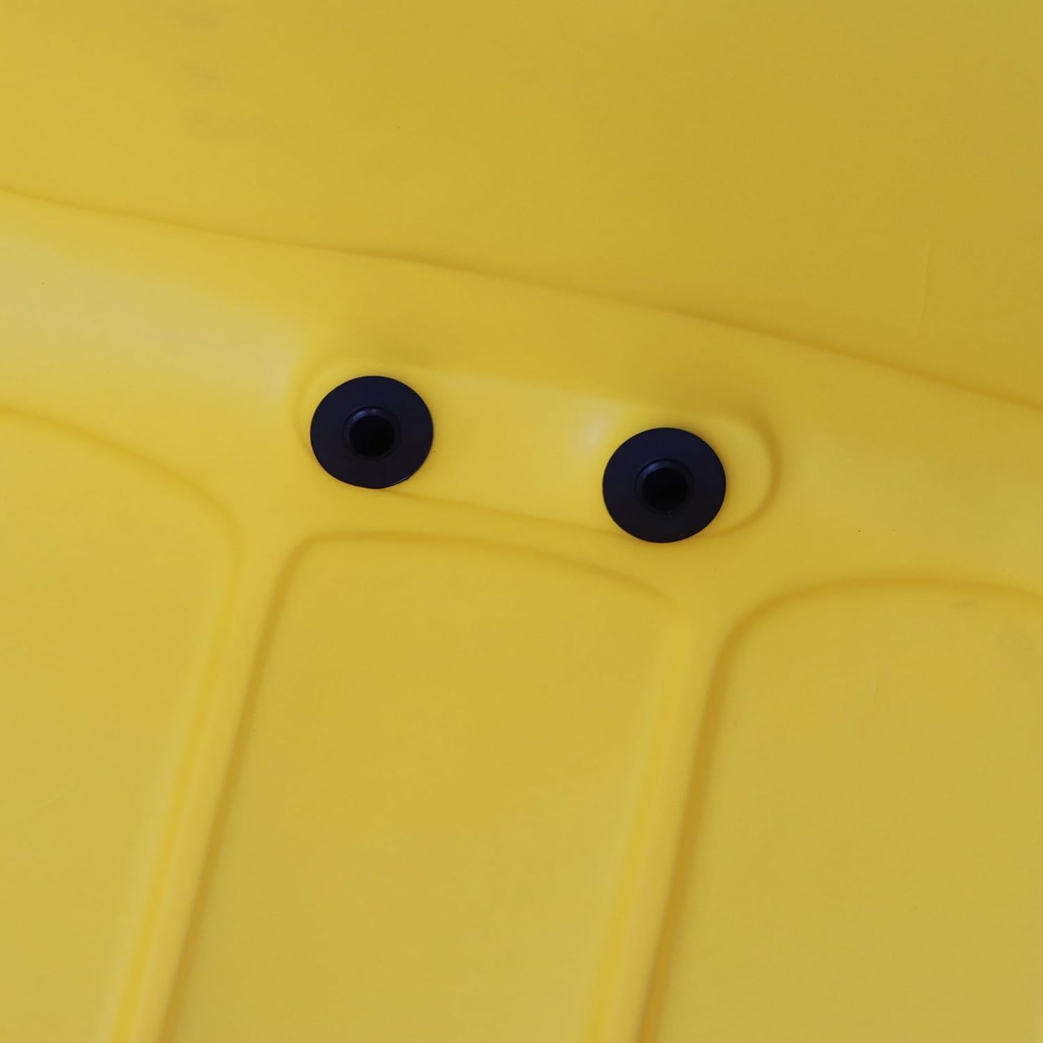 GXARTS Lawn Mower Seat Replacement Yellow Compatible with John Deere Tractor 212, 214, 216, 300, 312, 314, 317, 316, 318, 322, 330, 332, 400, 420, 430 160, 165, 170, 175, 180 Riding Mower Skid Steers