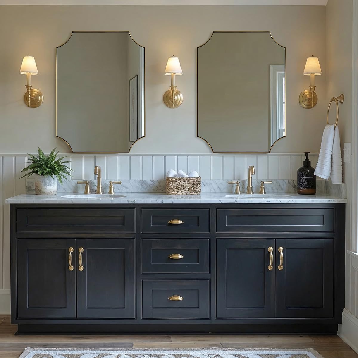 MIRRORART Contemporary Scalloped Brass Bathroom Mirrors 22x30 Inch | Notch Corner Gold Rectangle Bathroom Mirrors ,1'' Rustproof Seamless SUS Steel Frame,Wall-Mounted, Shatterproof HD Glass