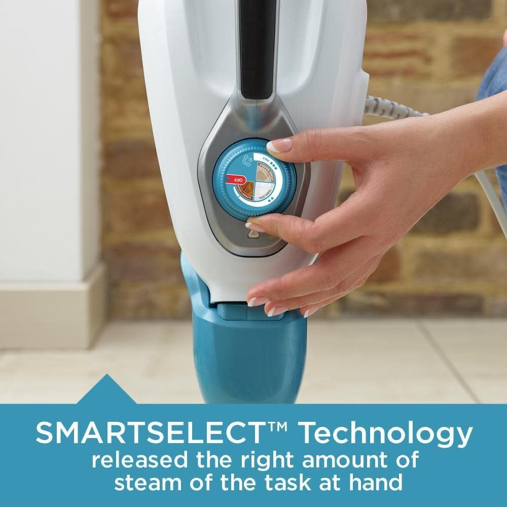 BLACK+DECKER 7in1 Steam Mop with SteamGlove Handheld Steamer (HSMC1361SGP)