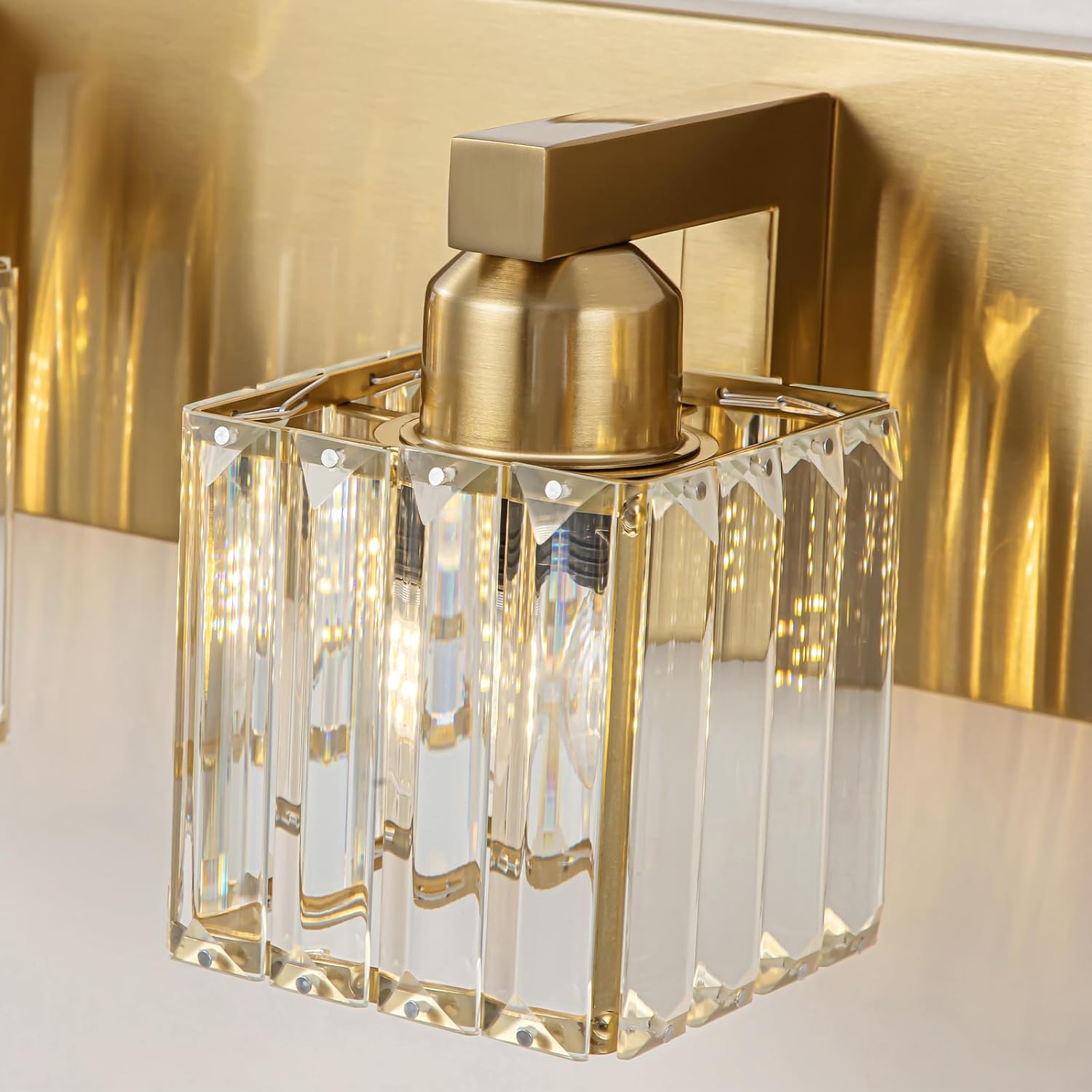 Gold Crystal Bathroom Vanity Lights, 5 Lights Bathroom Lighting Fixtures Over Mirror Modern Gold Crystal Wall Light with Square Shade