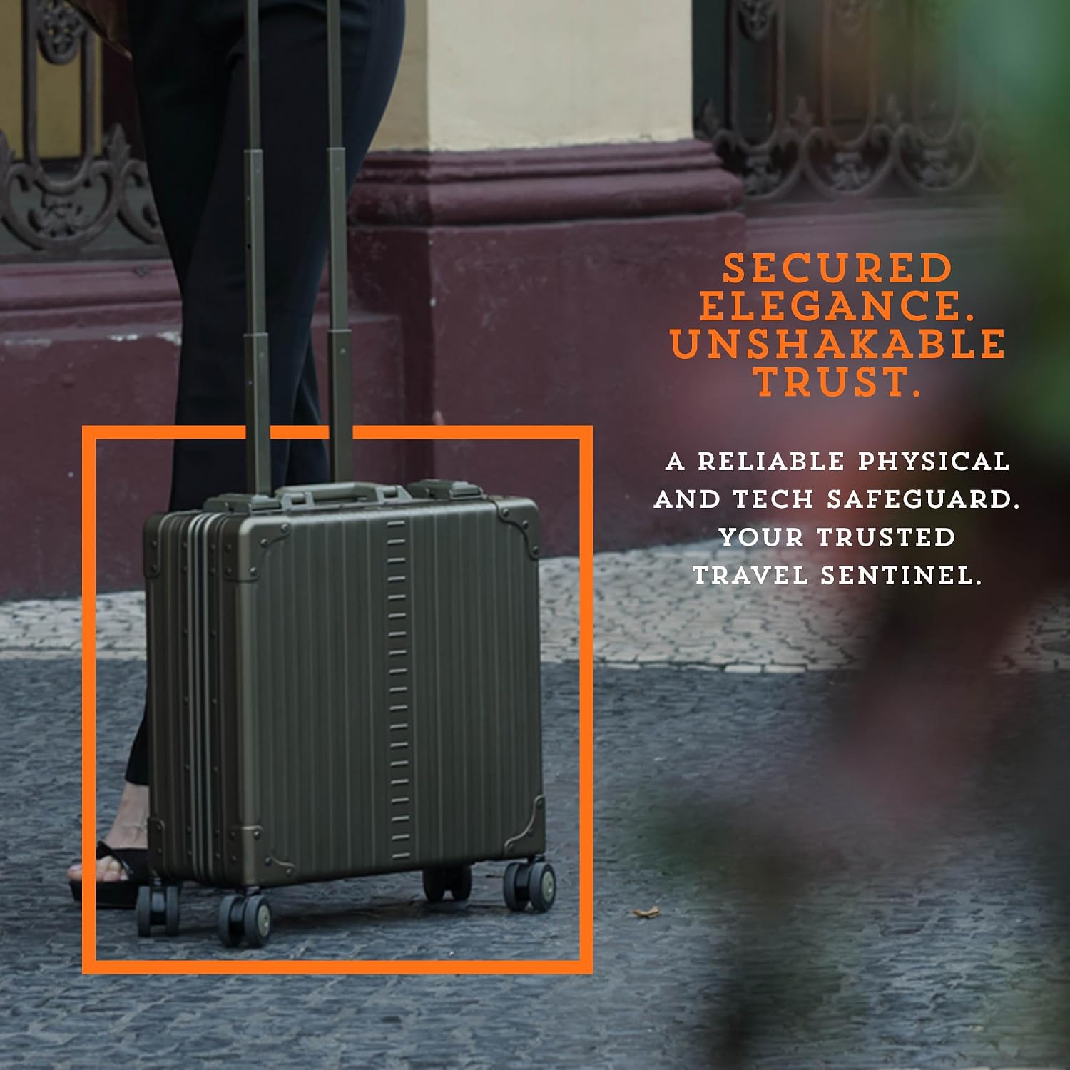 All Aluminum Lightweight 17' Deluxe Rolling Laptop Catalog Case for Men and Women | Vertical Opening Carry-On Bag with TSA Locks & Aircraft-Grade Aluminum Frame - Optimal Travel Companion (Champagne)