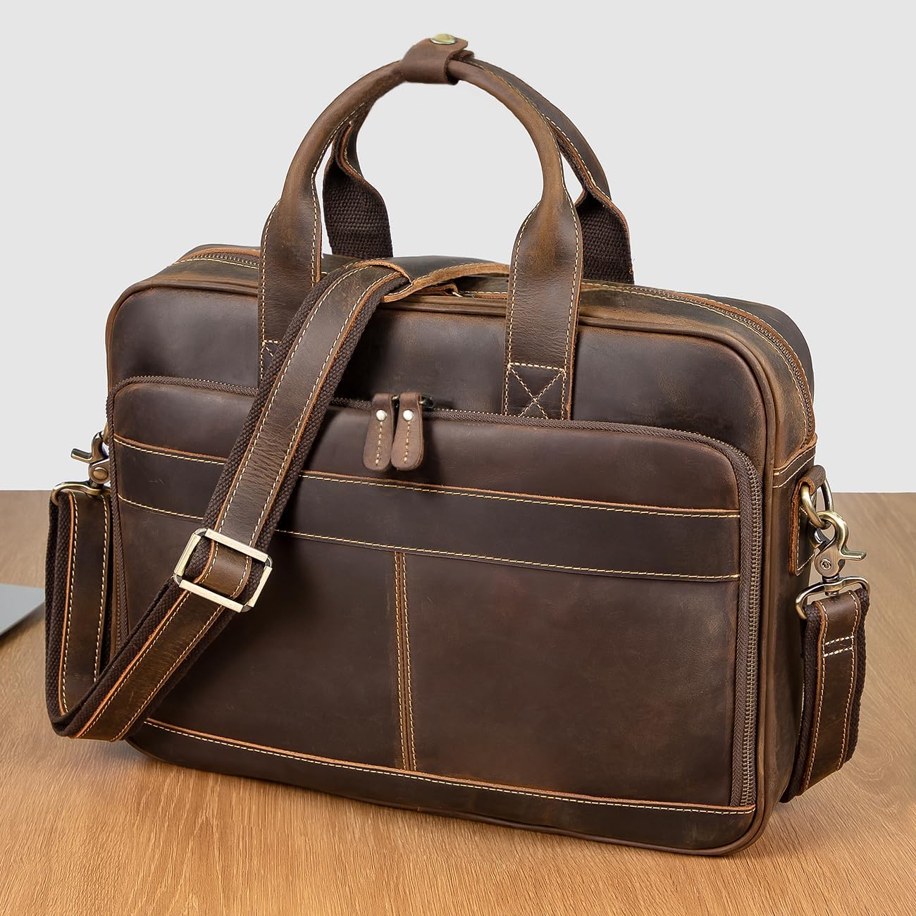 Augus Leather Messenger Bag for Men Vintage Travel Backpack 17 inch laptop Briefcase Shoulder Bags