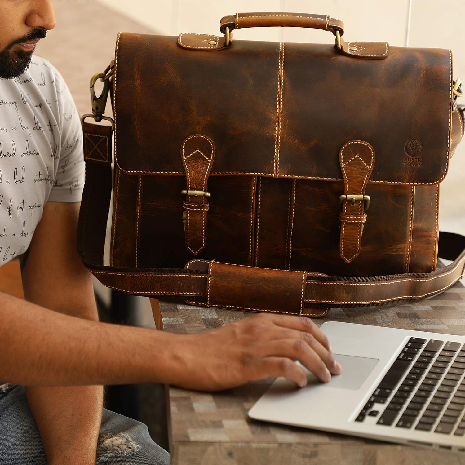 RUSTIC TOWN Handmade Leather Shoulder Briefcase Messenger Bag Mens 16 inch Laptop Satchel