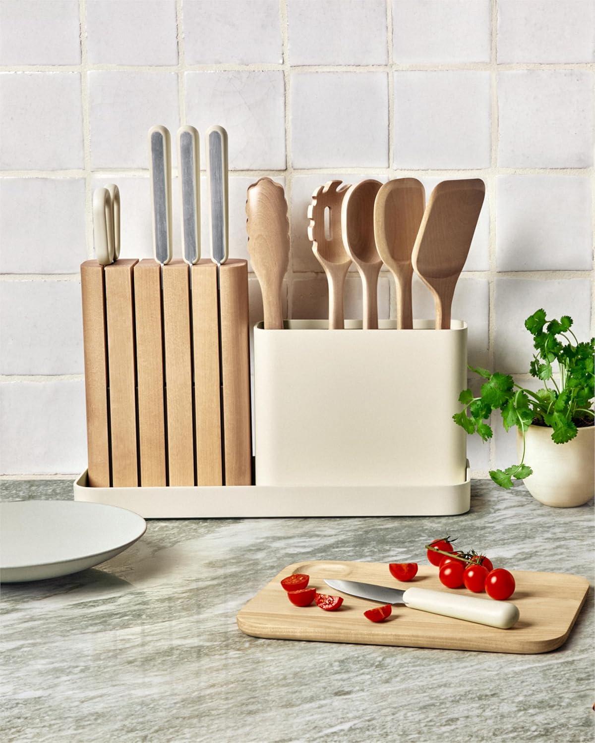 Caraway 14-Piece Kitchen Prep Set - Kitchen Knife Set & Wooden Utensil Set - Made With Premium German Steel Blades & FSC-Certified Birch Wood - Non-Toxic Materials - Includes Organizer - Navy