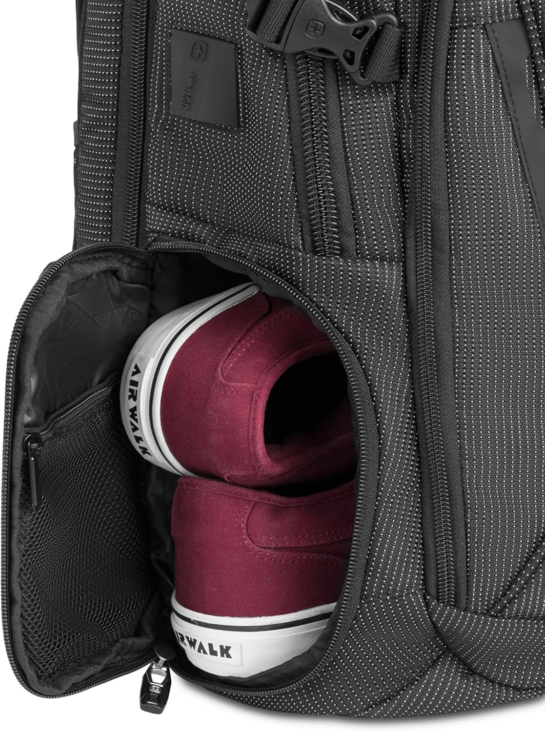SwissGear Travel Tech Elite Laptop Backpack – Fits Laptops up to 16' – ScanSmart TSA-Friendly Backpack with USB Port, Shoe Compartment & Organizer Pockets – Black Dot