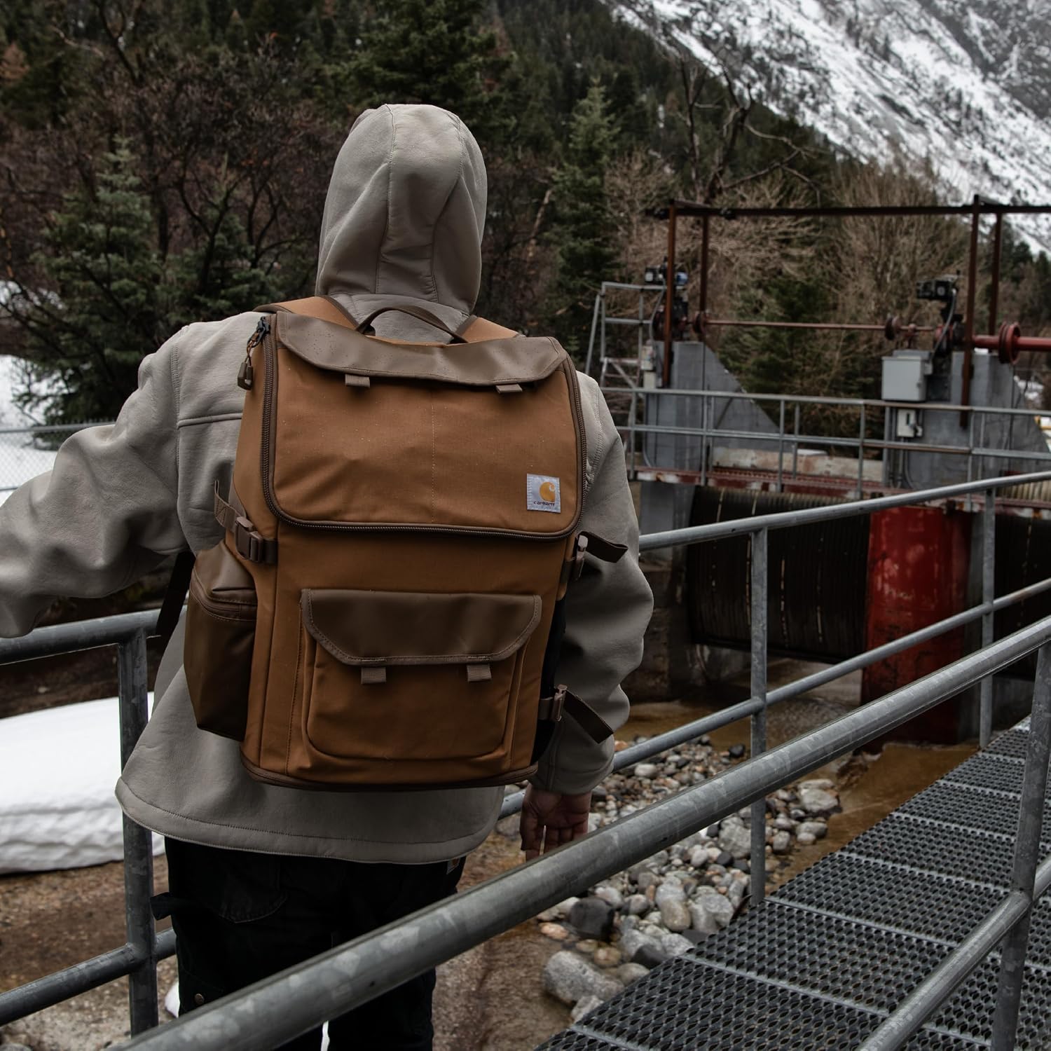 Carhartt 35L Nylon Workday Backpack, Durable Water-Resistant Pack with 15' Laptop Sleeve and Adjustable Shoulder Straps, Carhartt Brown