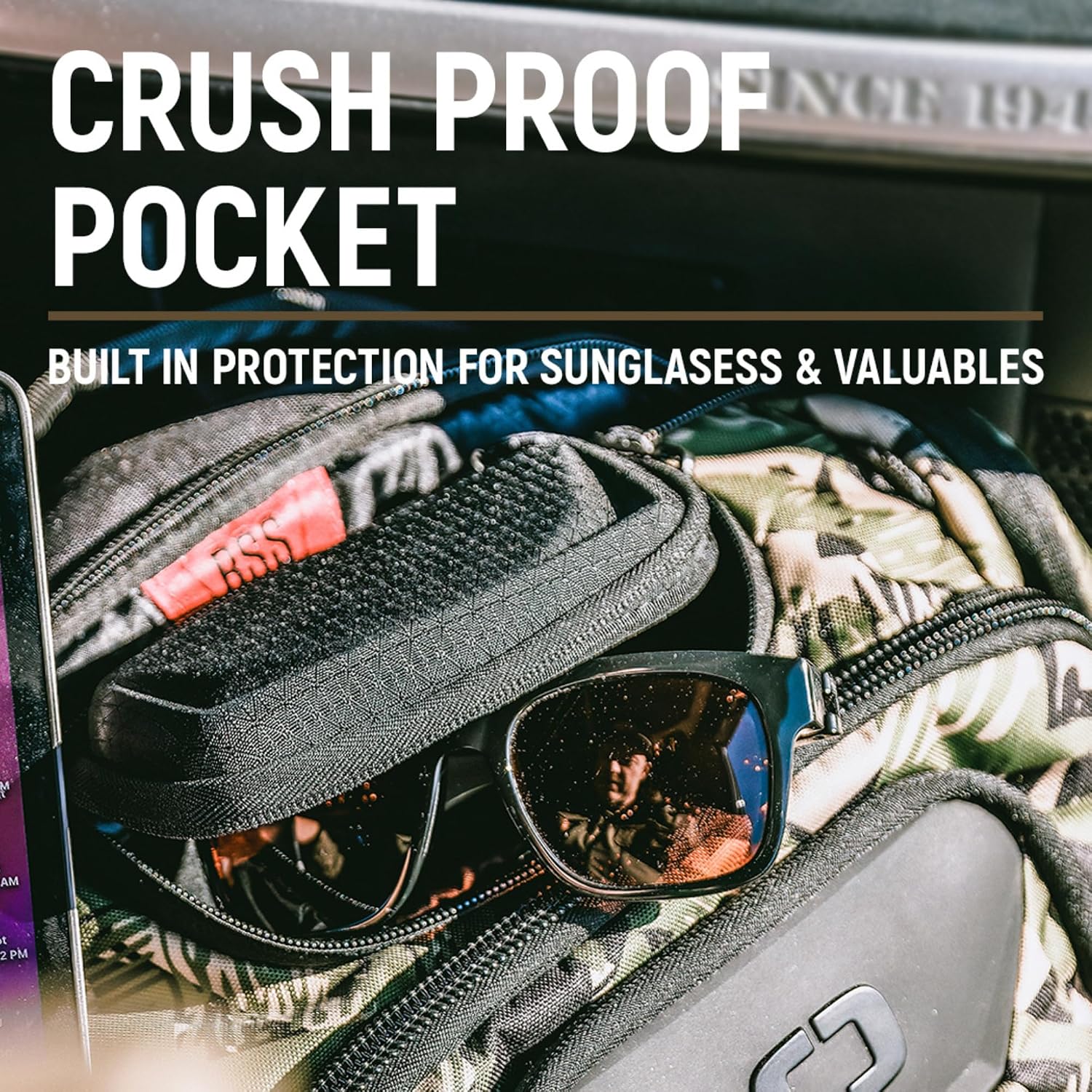 OGIO Renegade Backpack (Renegade Pro, Woodcut Polka)