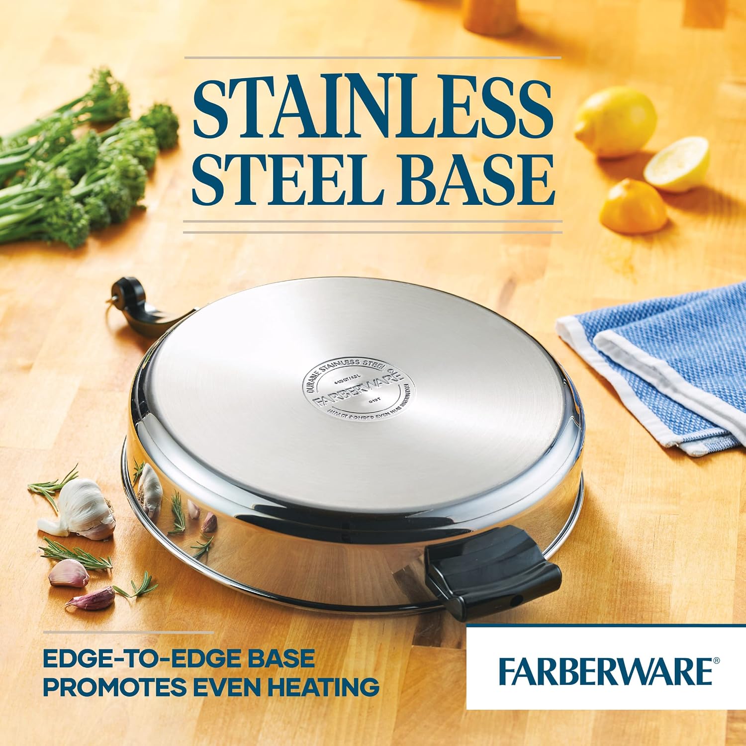 Farberware Classic Saute Pan / Frying Pan / Fry Pan with Lid and Helper Handle - 4.5 Quart, Silver, 50012