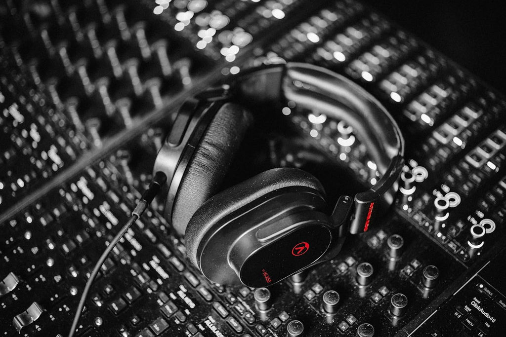 Austrian Audio - Hi-X60 Professional Closed-Back Over-Ear Headphones