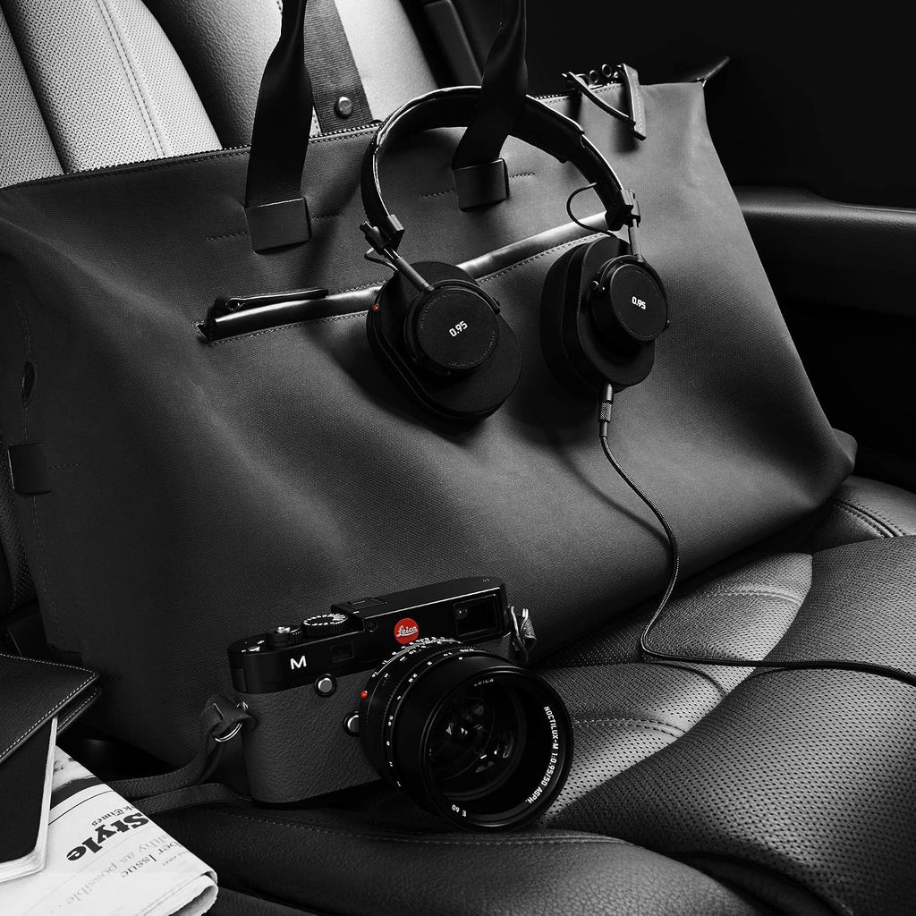 Master & Dynamic MH40 Over-Ear Headphones with Wire - Noise Isolating with Mic Recording Studio Headphones with Superior Sound