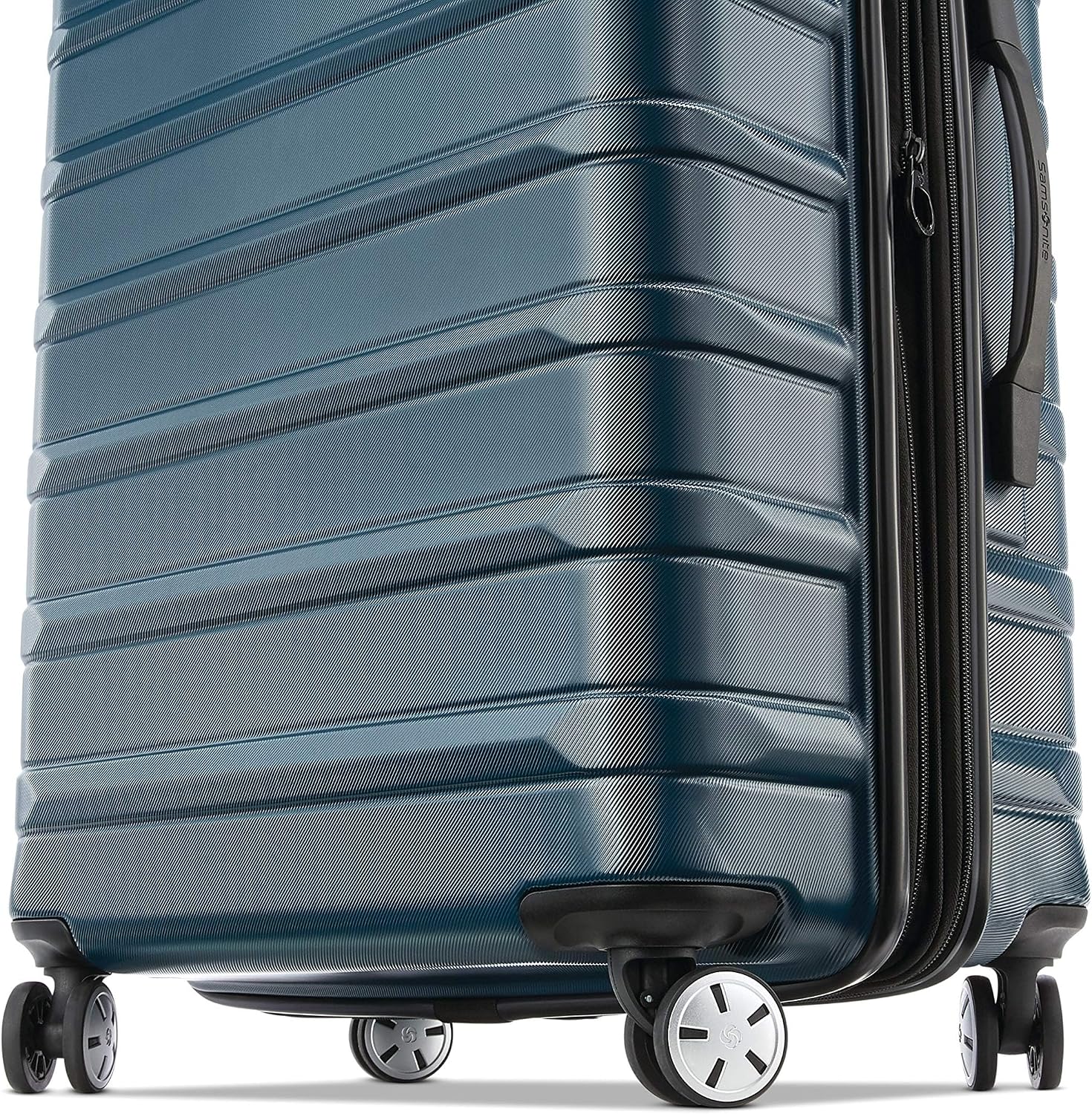 Samsonite Omni 2 28-Inch Large Checked Hardside Luggage with 360° Spinner Wheels - Scratch Resistant Hardshell - TSA Lock - Expandable Polycarbonate Shell for Lightweight Travel - Nova Teal