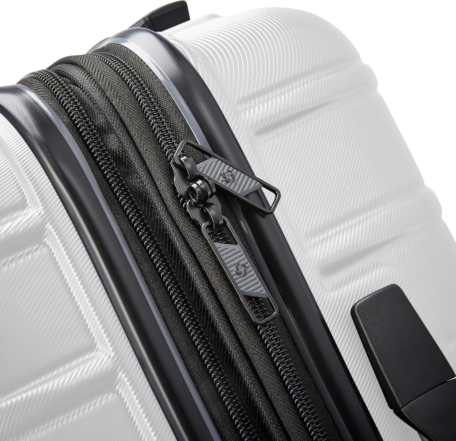 Samsonite Omni 2 Hardside 2 Piece Set - Includes Global Carry-On & Large Checked Suitcases - 360° Dual Spinner Wheels - Integrated TSA Lock & Expansion - Amazon Exclusive - Birch White