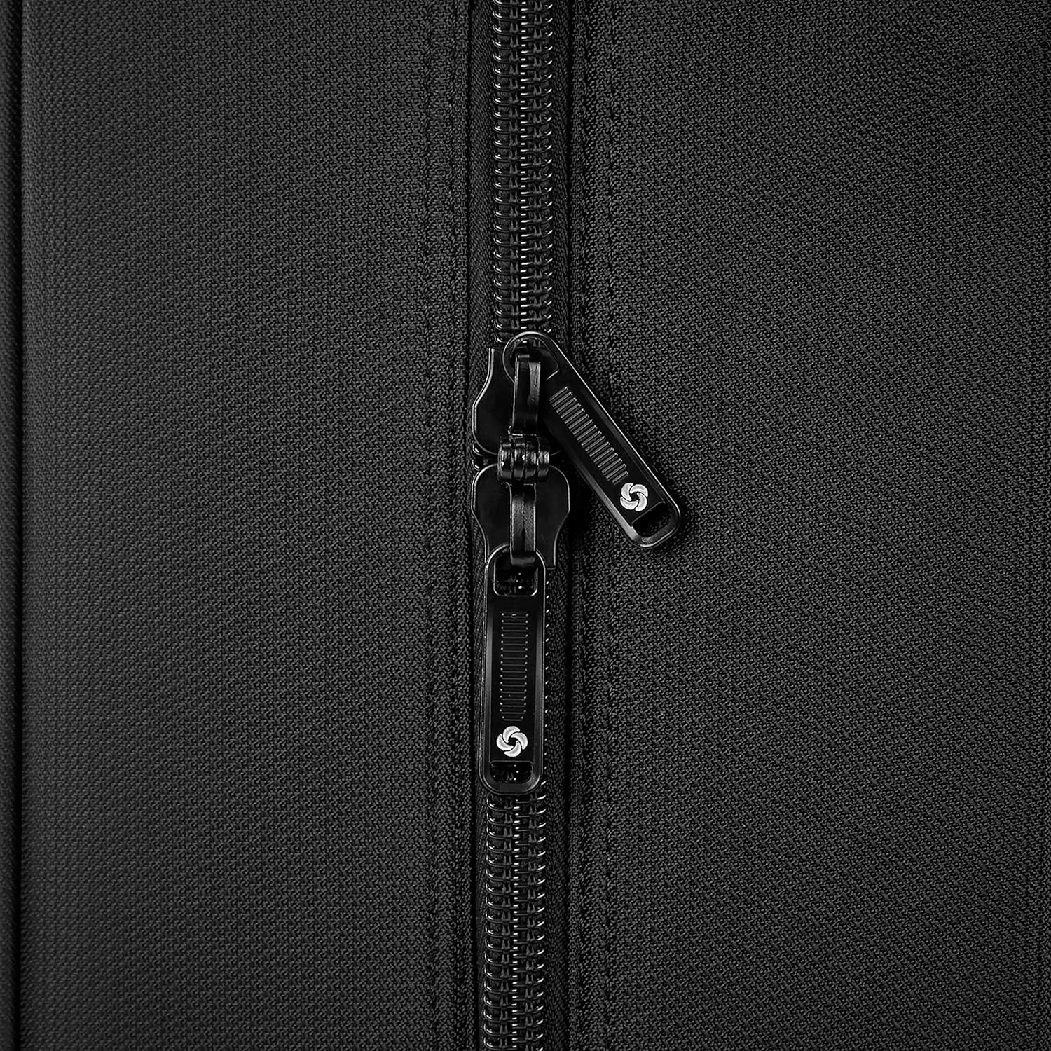 Samsonite Ascella 3.0 Softside Expandable Luggage with Spinner Wheels, 2W Garment Bag, Black